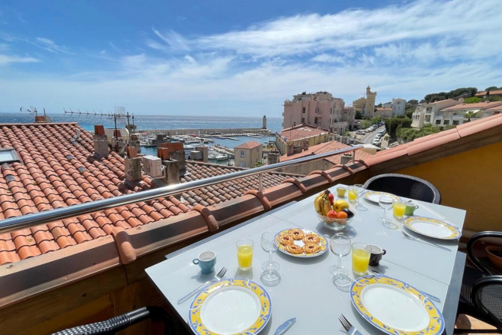 La Perle De Cassis - Terrace With Sea View Apartment Екстериор снимка