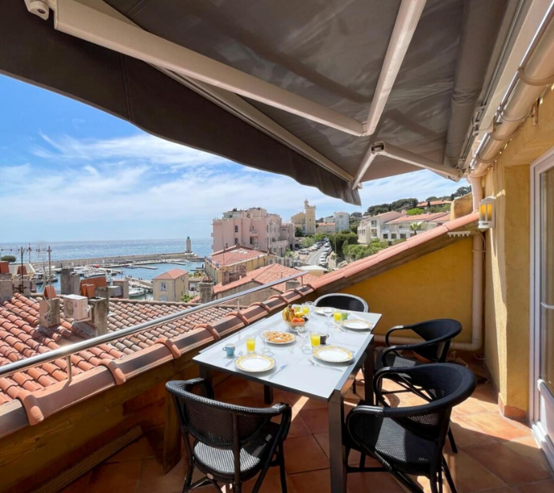 La Perle De Cassis - Terrace With Sea View Apartment Екстериор снимка